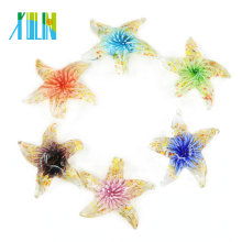 Pendentifs de verre au chalumeau de fleur d&#39;étoile de mer intérieure avec différentes couleurs 12pcs / box, MC0055